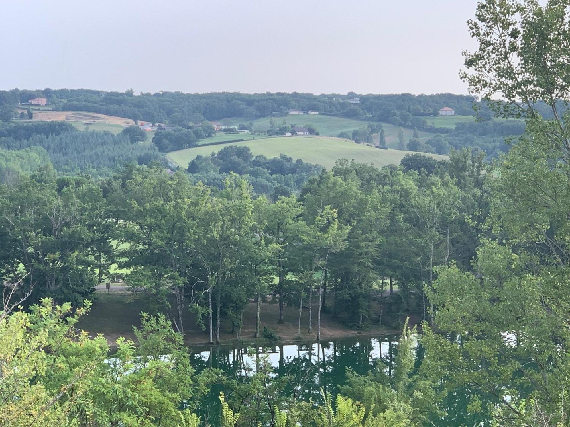 Terres De France - Les Hameaux Des Lacs Monclar-de-Quercy Buitenkant foto